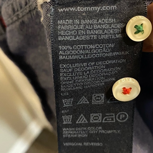 TOMMY Hilfiger Long Sleeve Color Block Striped Button Down Casual Dress Shirt - Picture 5 of 6